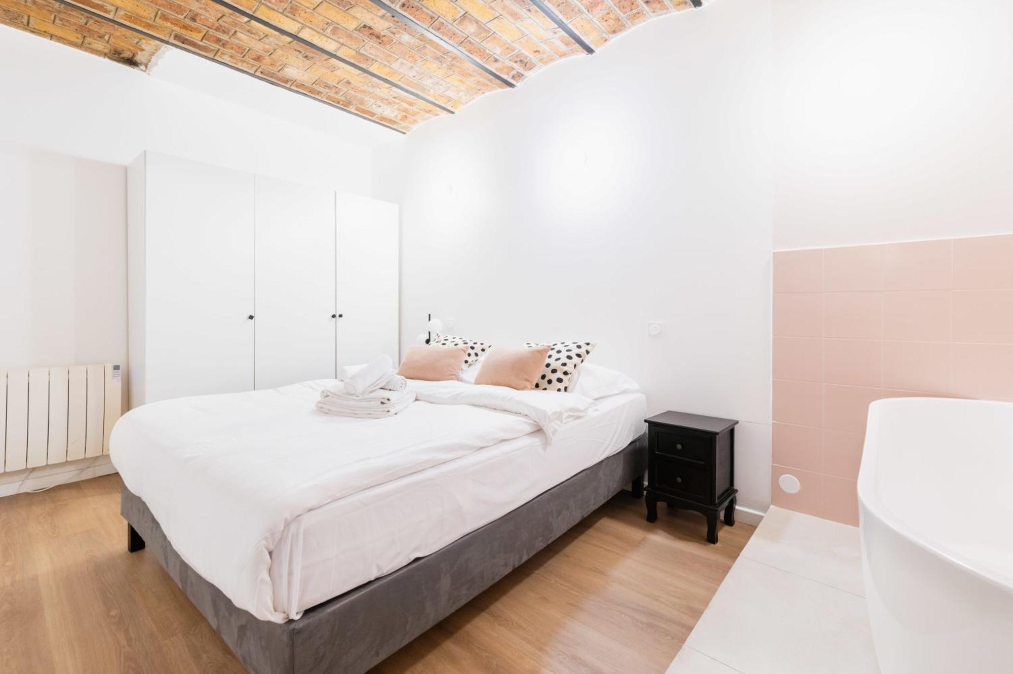 Luxueux Avec Salle De Bains De Reve 6p Parijs